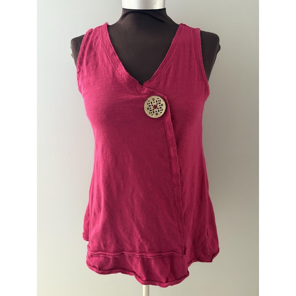 Soft Surroundings Tank Top S Raspberry Asymmetrical Button Accent Beach Minimal